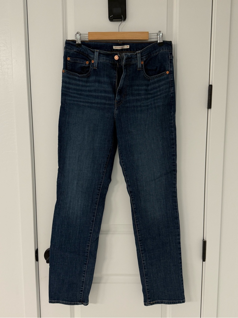 Levi's Dark Indigo Straight Leg Women's Jeans